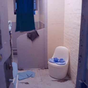 Photograph showing poor conditions in a cell during the 2025 inspection.