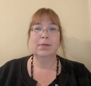 Claire Sharp headshot