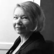 Lesley Smith headshot